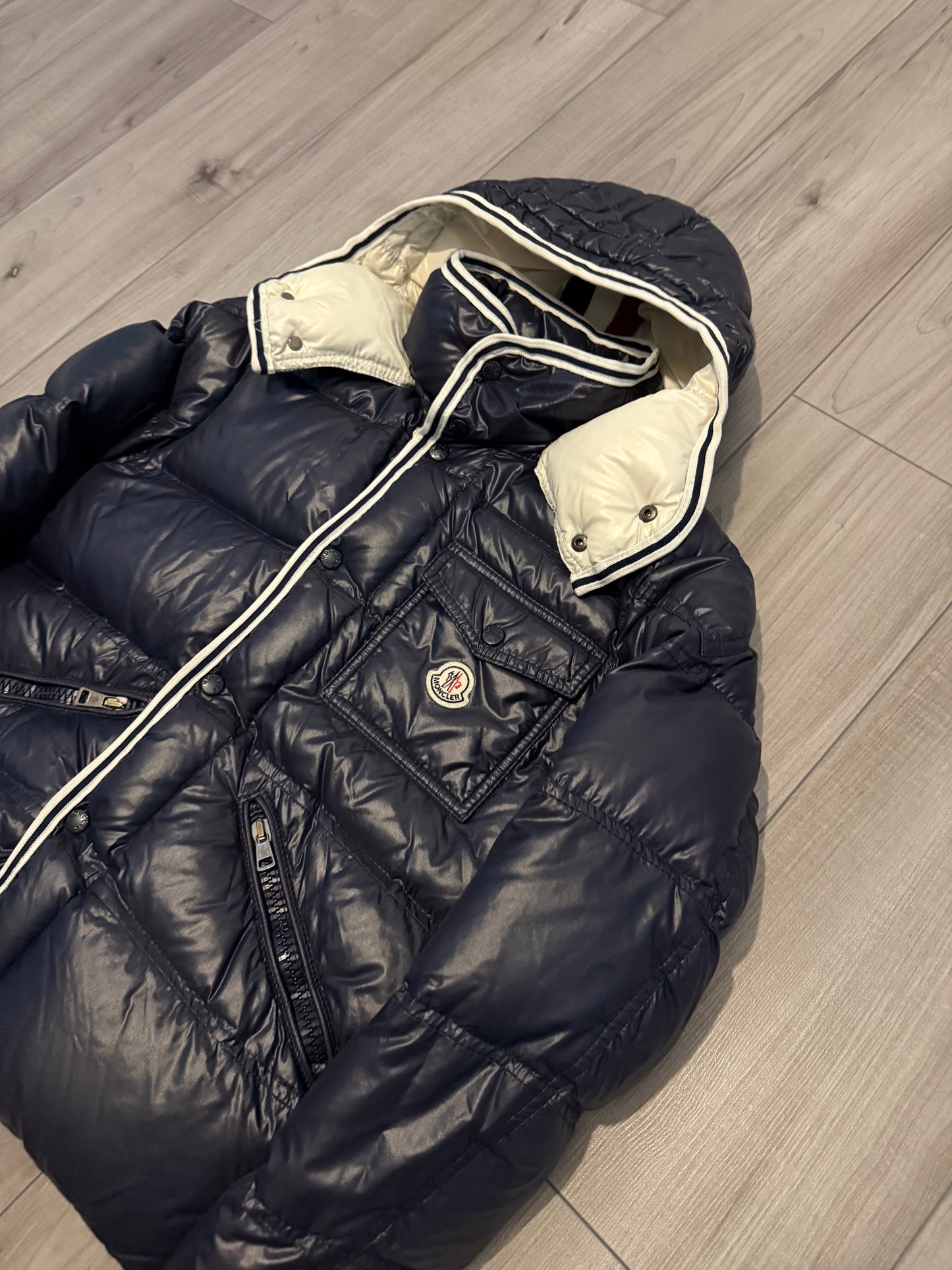 Moncler Branson S-M (2)
