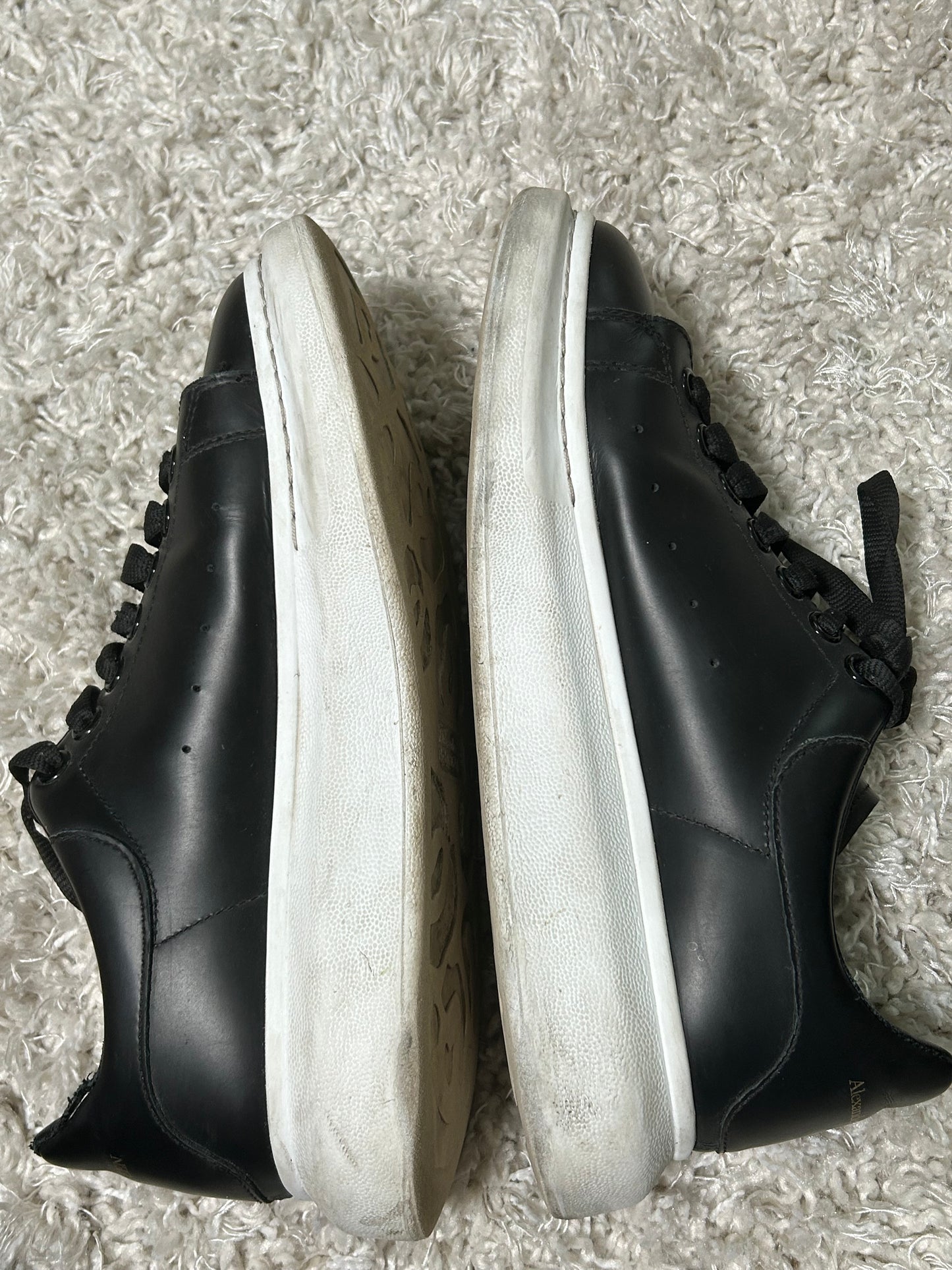 Alexander McQueen 42