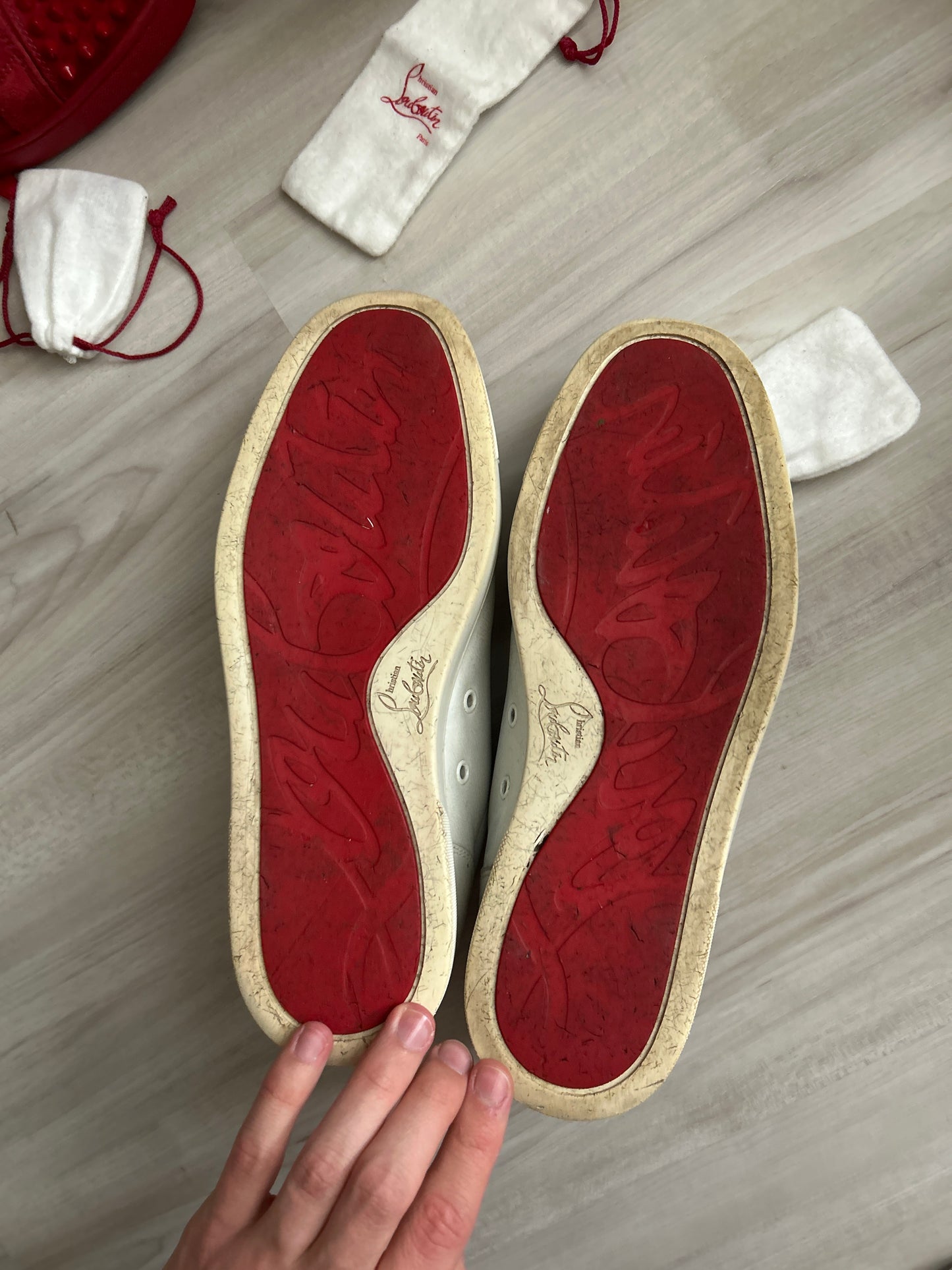 Christian Louboutin 42