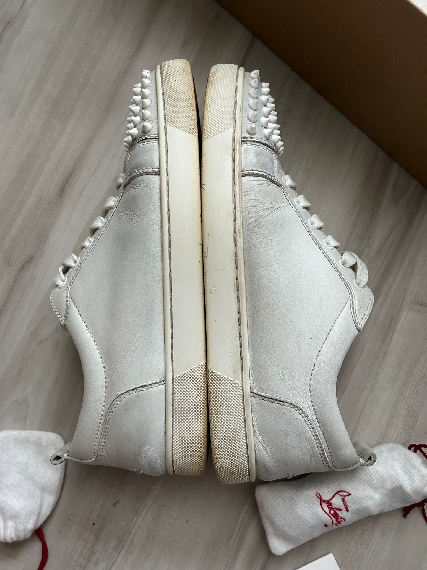 Christian Louboutin 42