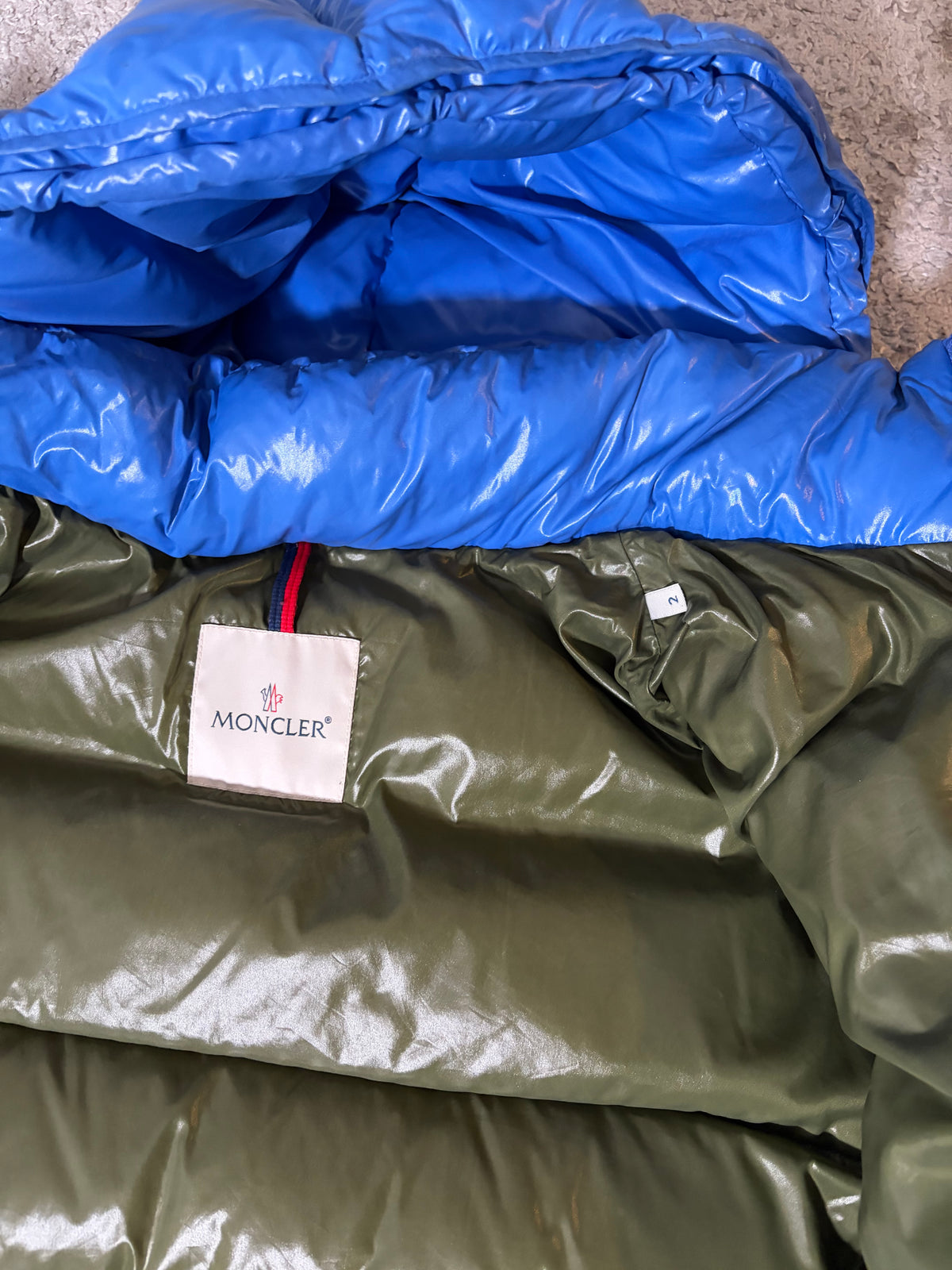 MONCLER MAYA S-M (2)