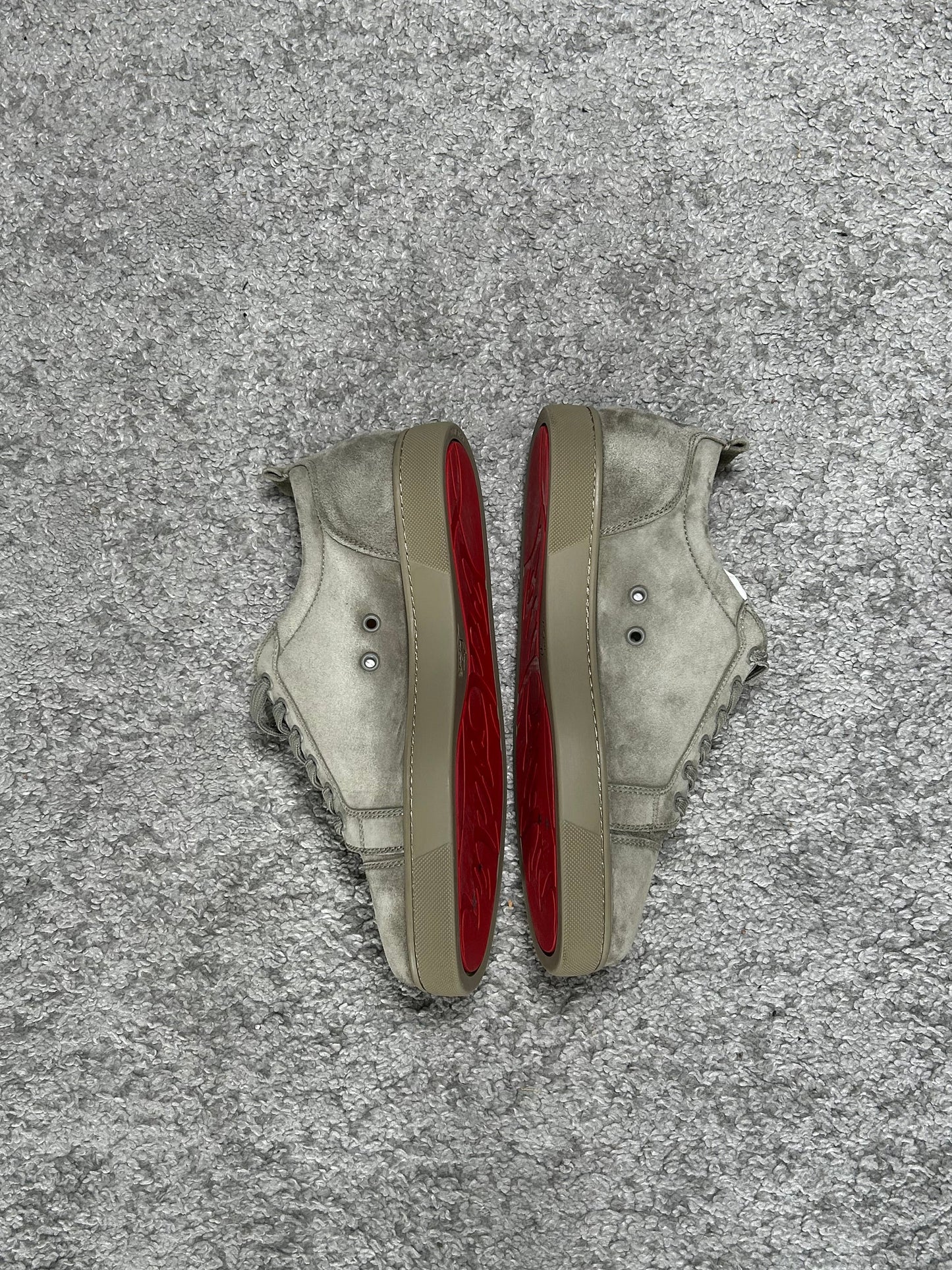 Christian Louboutin Spikeless 43