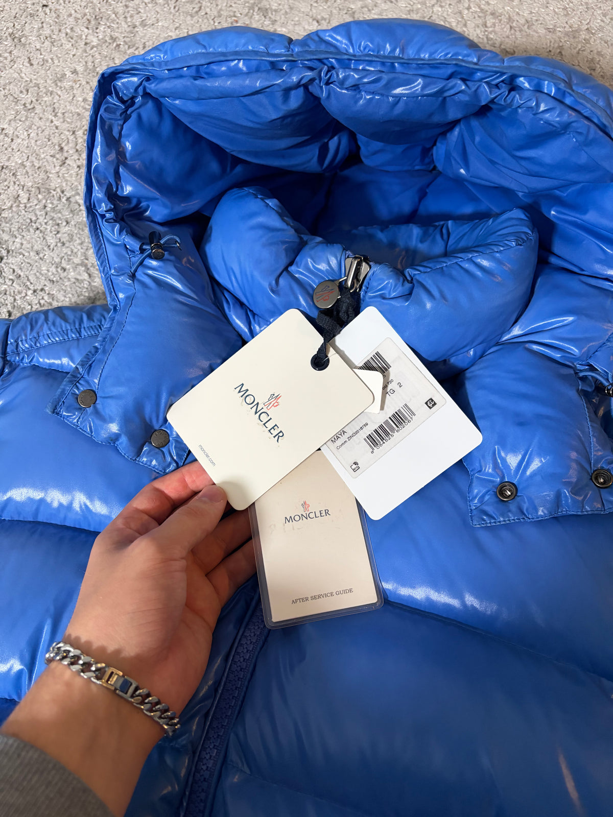 MONCLER MAYA S-M (2)