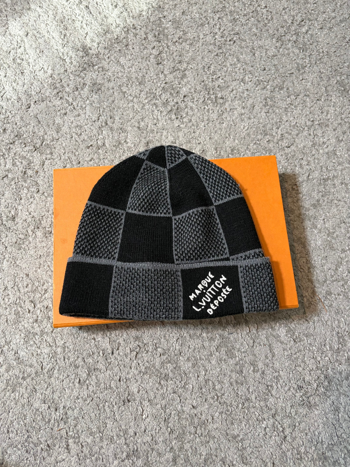 LOUIS VUITTON DAMIER BEANIE