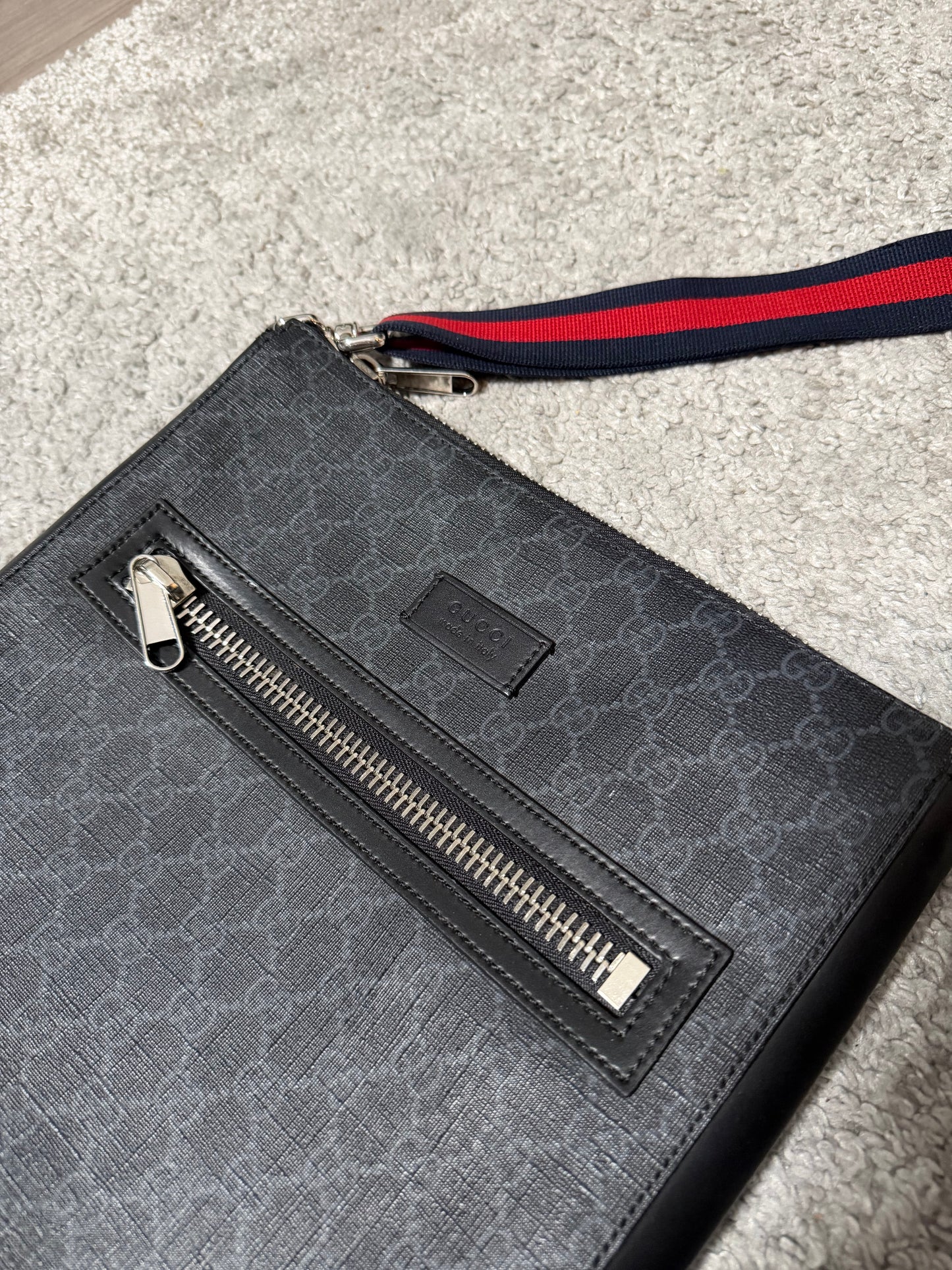 Gucci Messenger Bag
