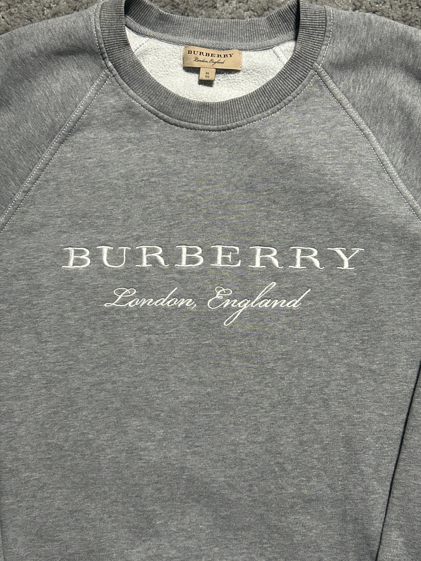 Burberry College L