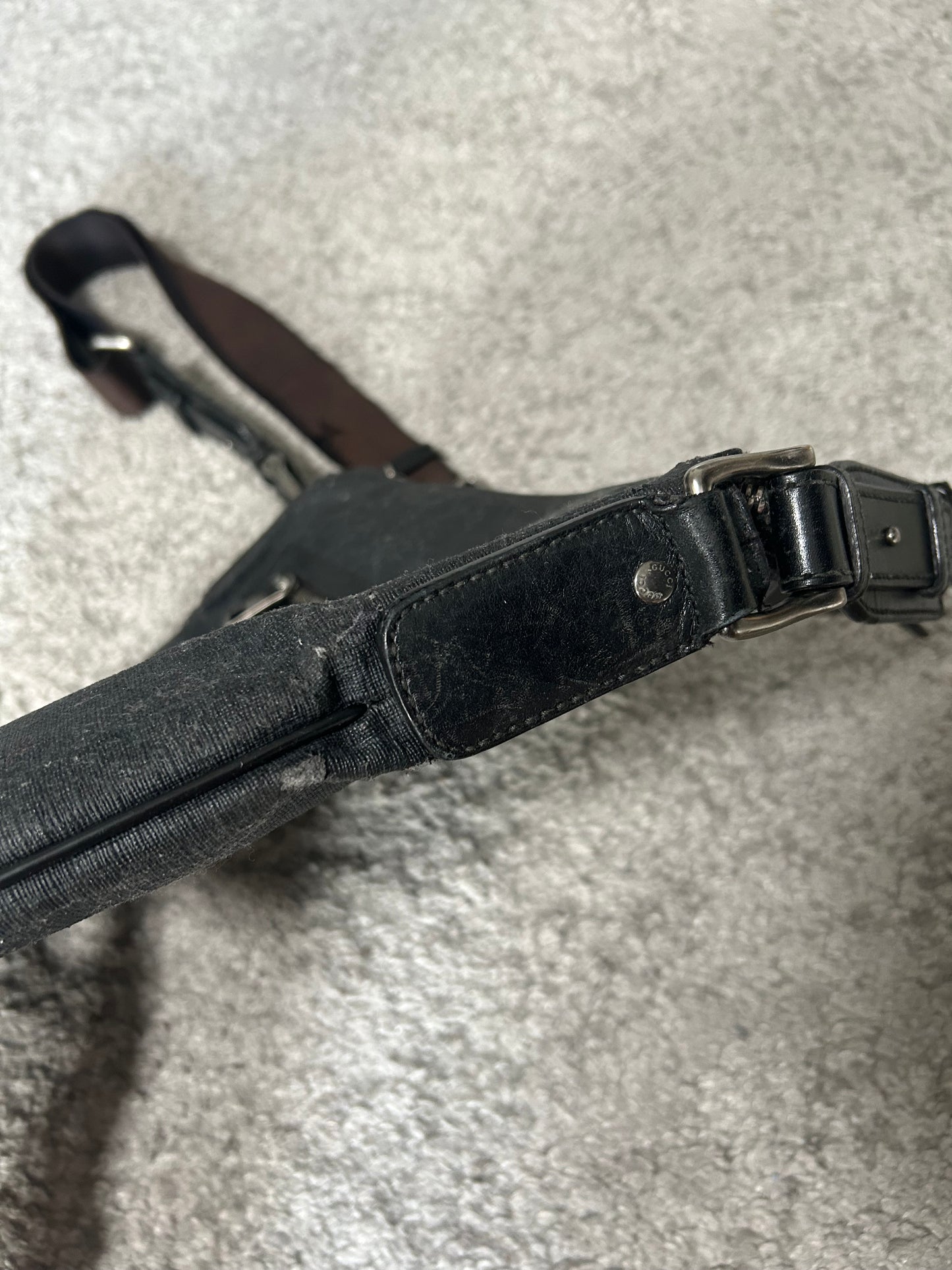 Gucci Messenger Bag