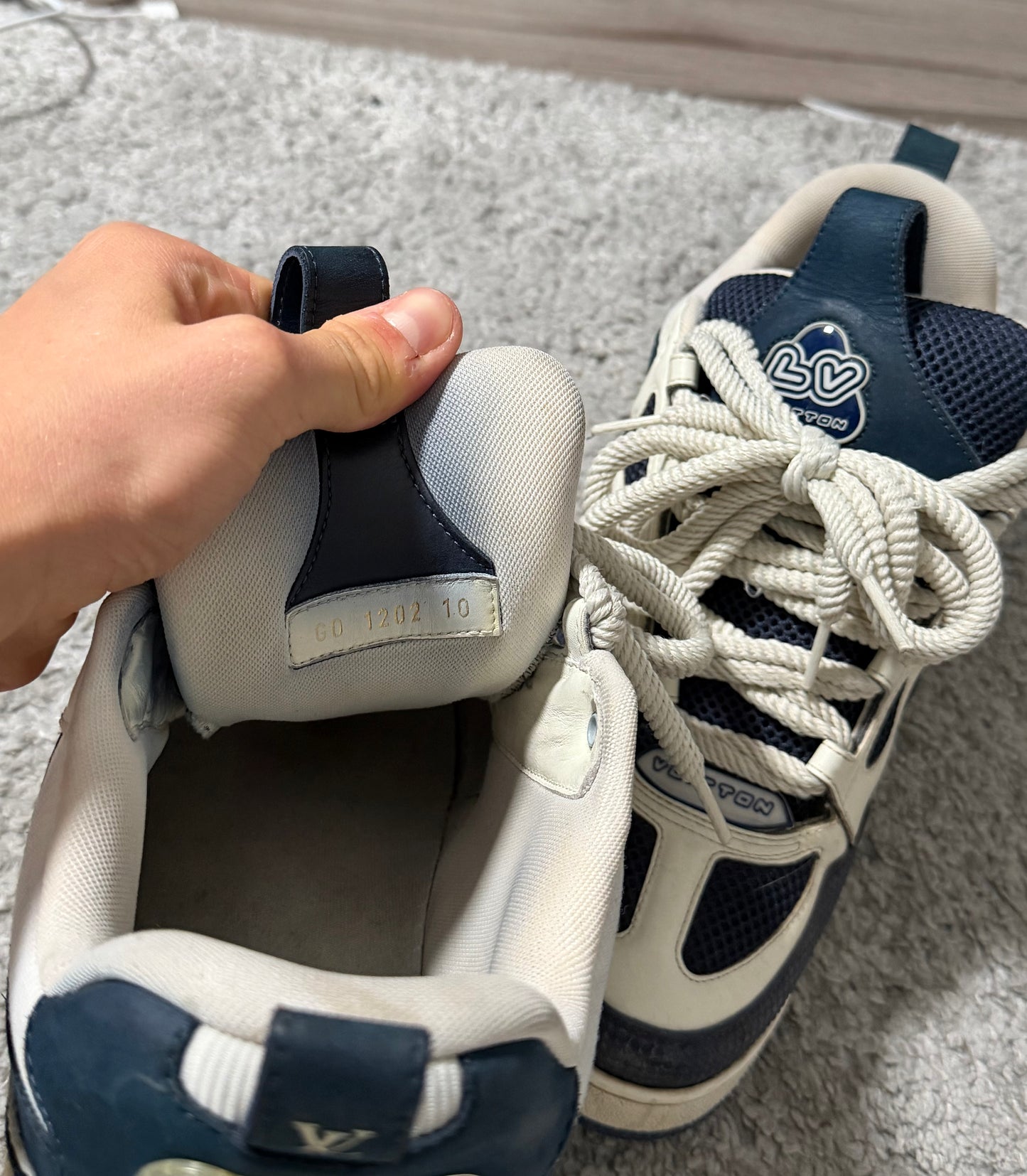 LOUIS VUITTON SKATE KENGÄT 44