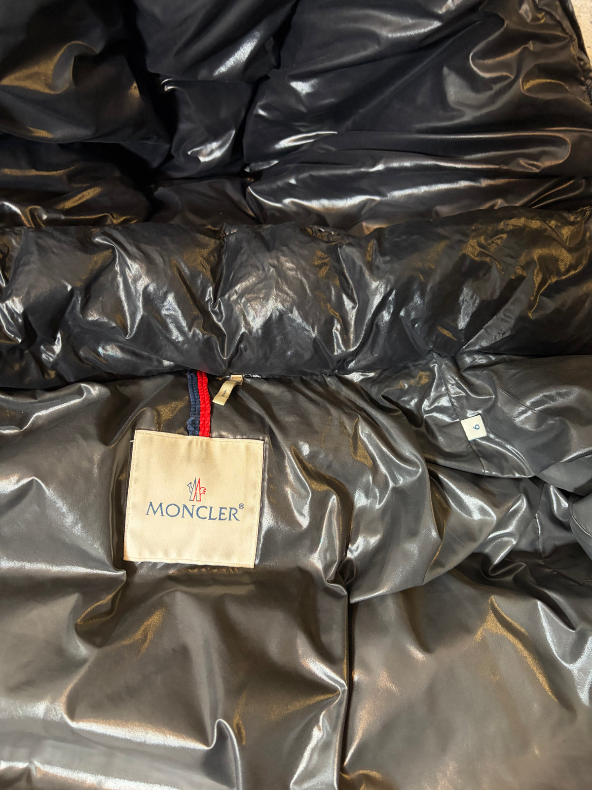 MONCLER MAYA L-XL (6)