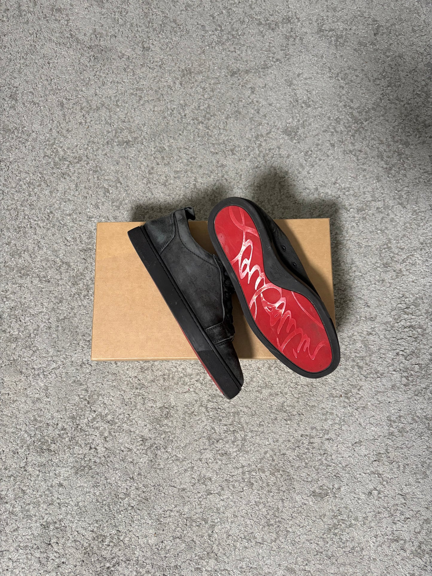 CHRISTIAN LOUBOUTIN SPIKELESS 40.5
