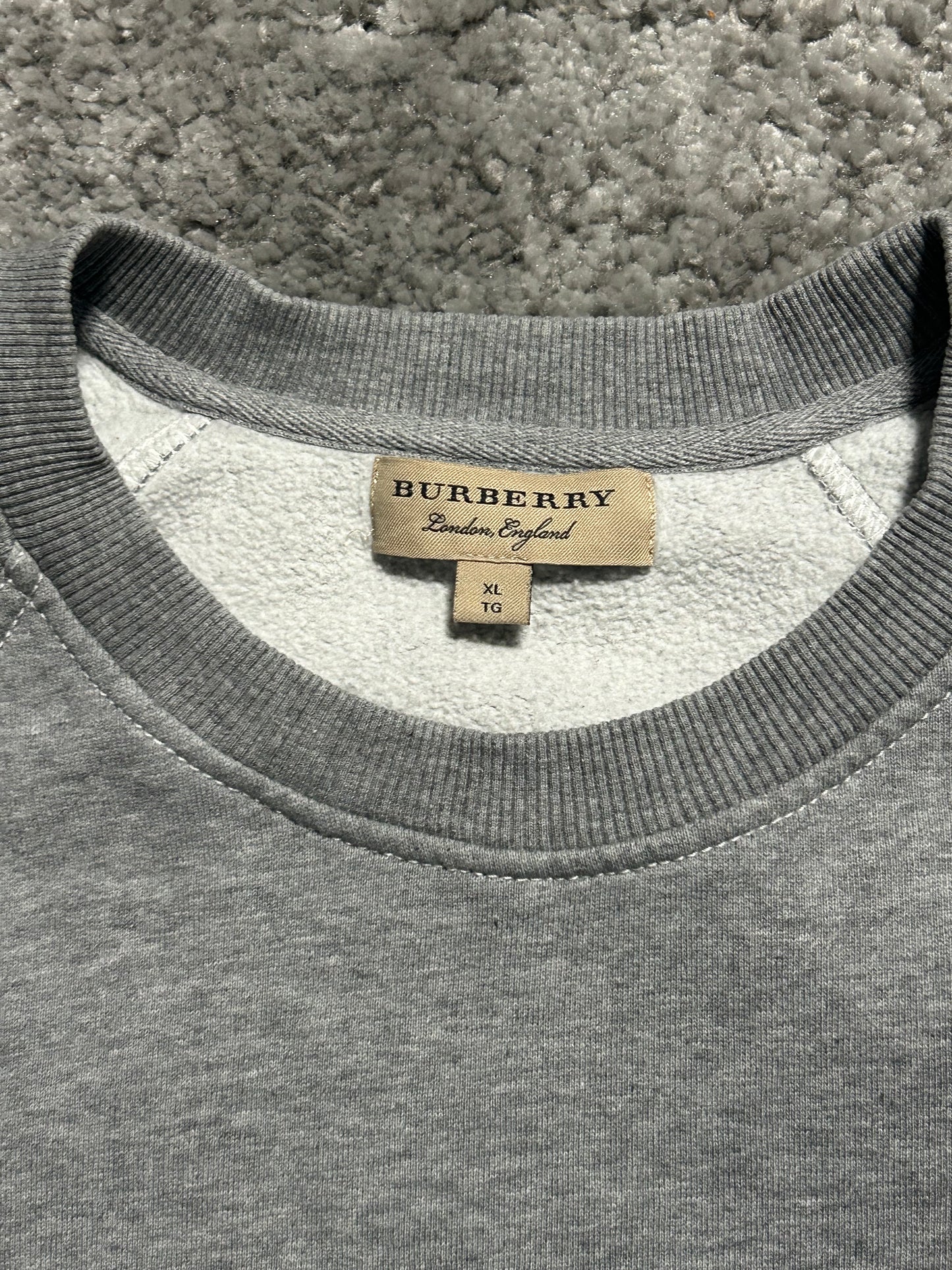 Burberry College L