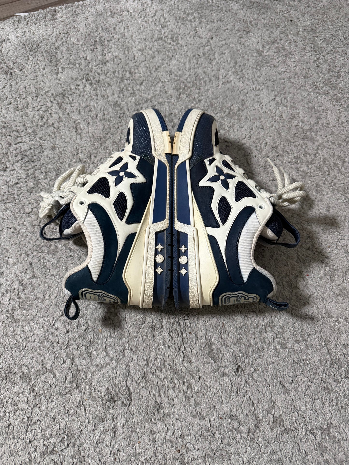 LOUIS VUITTON SKATE KENGÄT 44