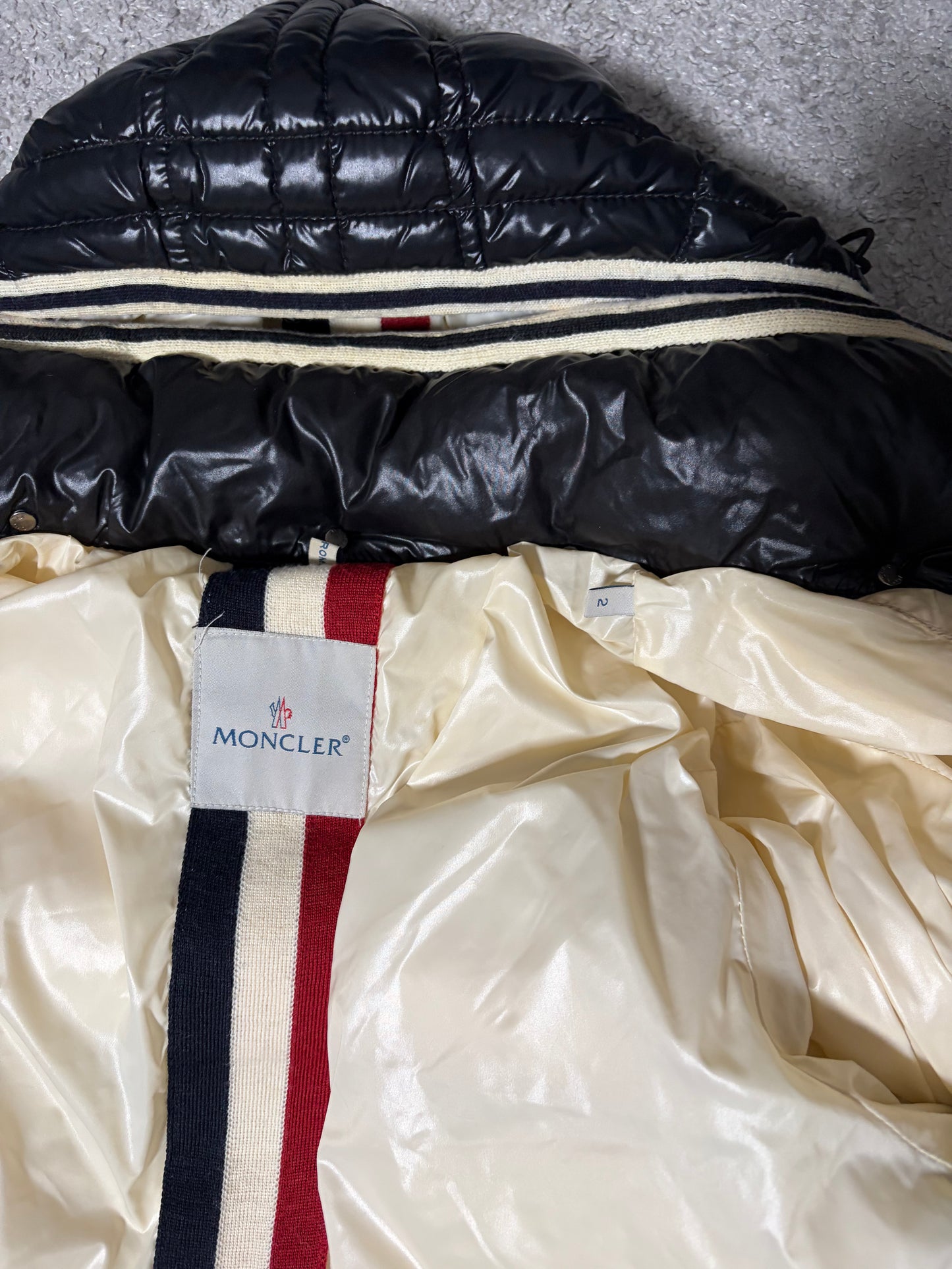 MONCLER BRANSON S-M (2)