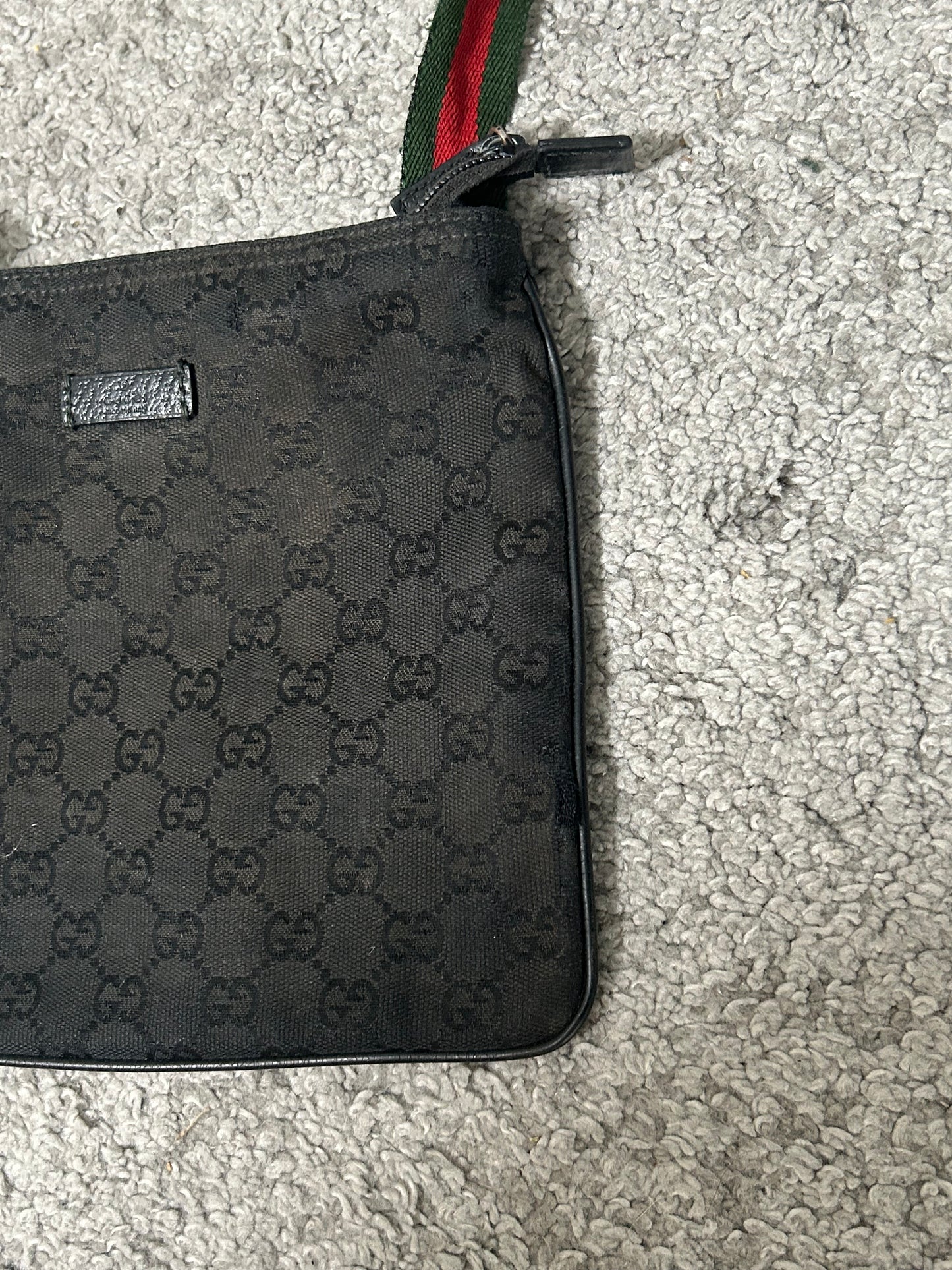 Gucci Messenger Bag