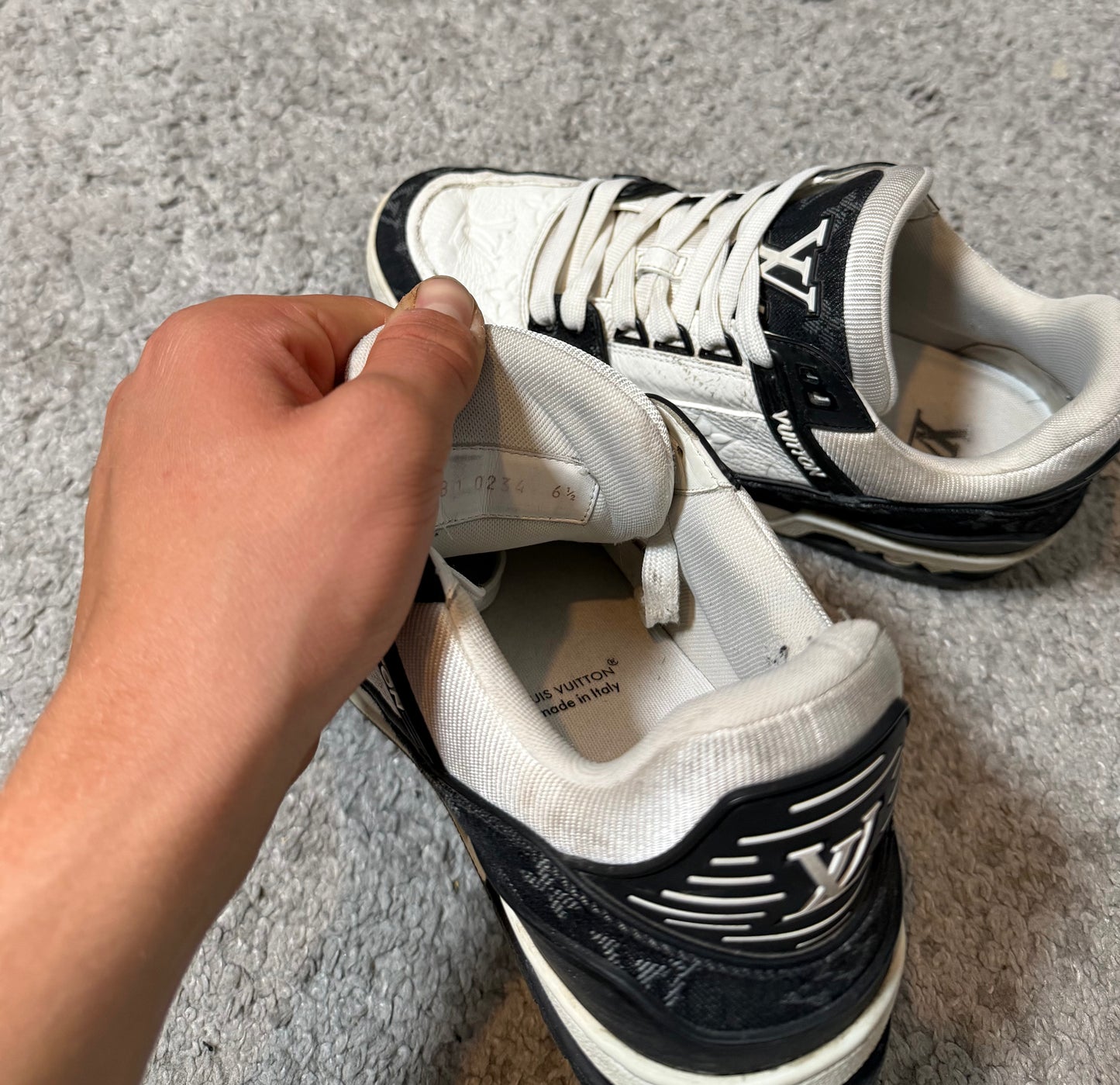 LOUIS VUITTON TRAINER KENGÄT