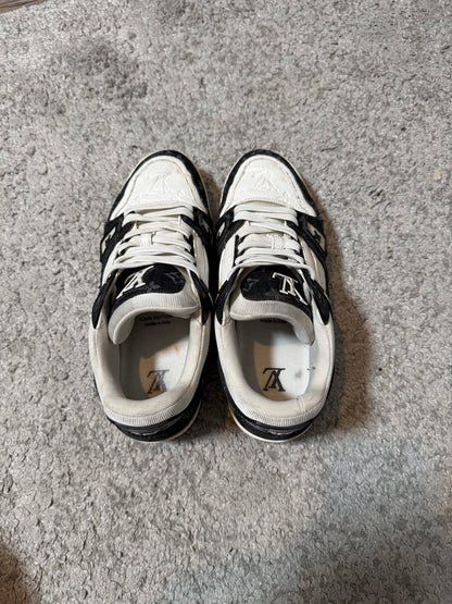 LOUIS VUITTON TRAINER 41